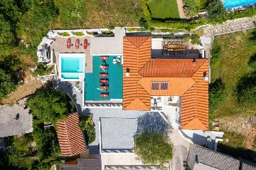 Bribir 4-Bedroom Villa for up to 10 Guests