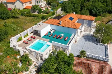 Bribir 4-Bedroom Villa for up to 10 Guests