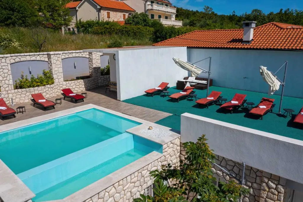 Bribir 4-Bedroom Villa for up to 10 Guests