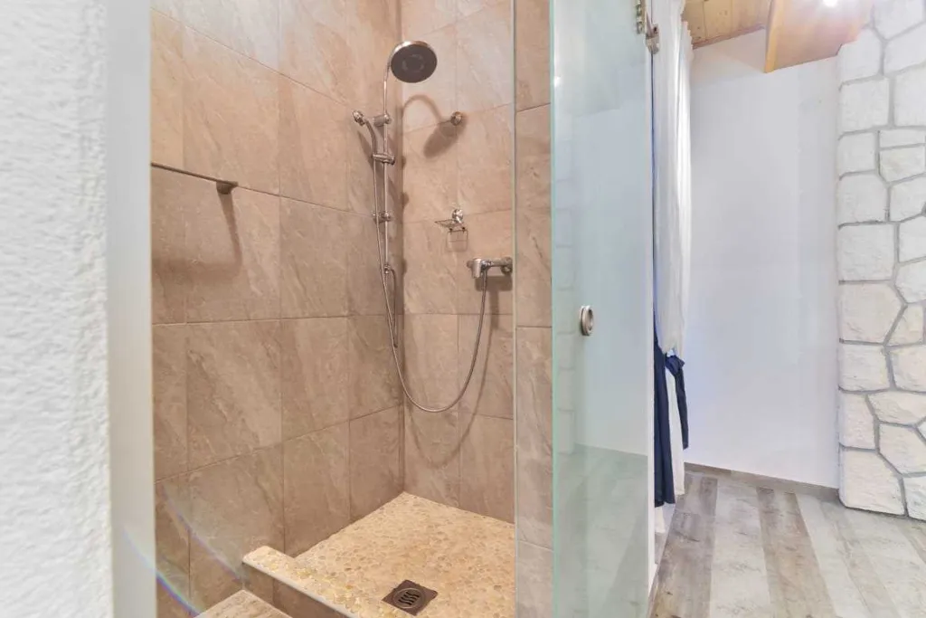 Bribir 4-Bedroom Villa for up to 10 Guests