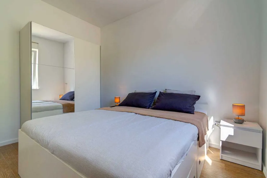 Saltwater Pool Villa in Grizane for up to 10