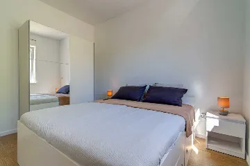 Saltwater Pool Villa in Grizane for up to 10