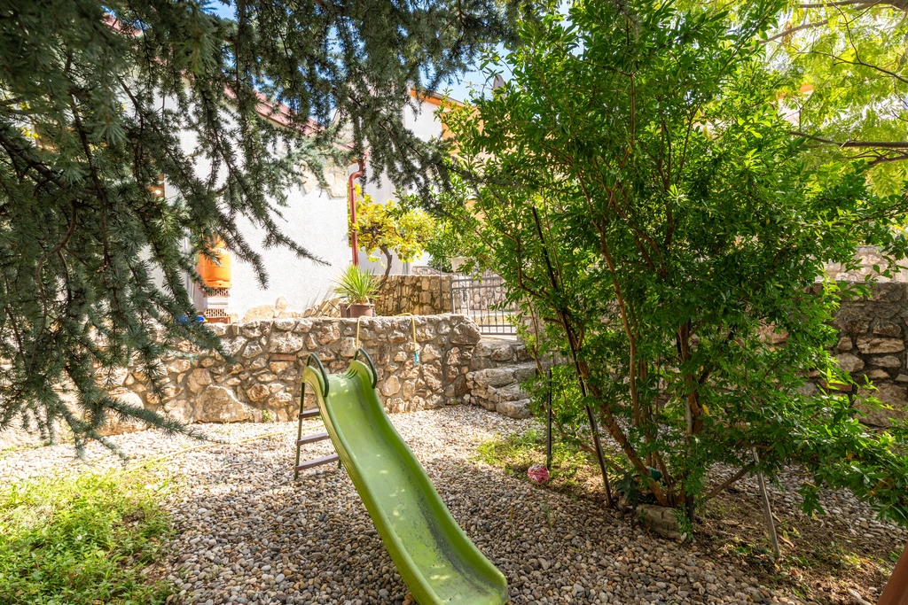 Bribir Villa with Outdoor Pool for Up to 12