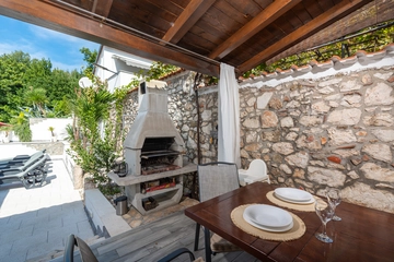 Bribir Villa with Outdoor Pool for Up to 12