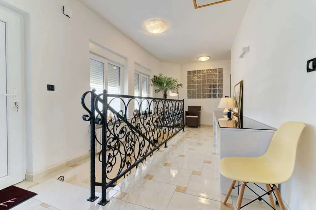Modern Villa with Pool and Sea Views in Novi Vinodolski