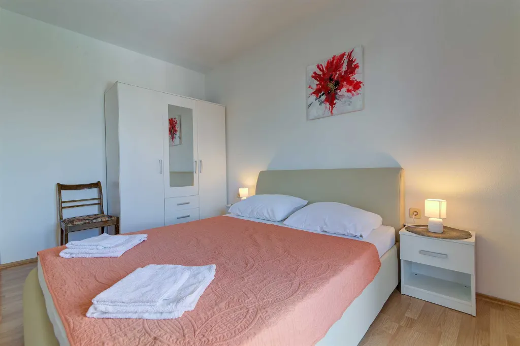 Holiday House in Novi Vinodolski with Pool