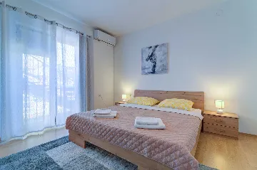 Holiday House in Novi Vinodolski with Pool