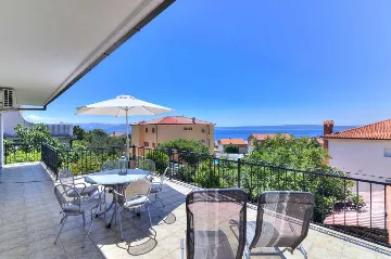 Holiday House in Novi Vinodolski with Pool