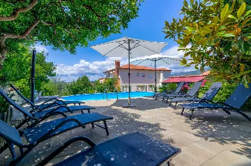 Holiday House in Novi Vinodolski with Pool