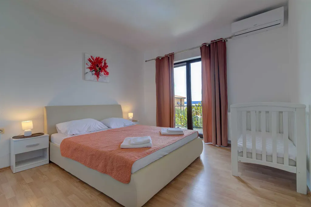 Holiday House in Novi Vinodolski with Pool