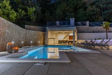 Bribir Villa for Up to 10 Guests with 5 En-Suites