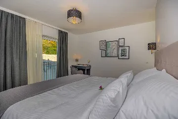 Bribir Villa for Up to 10 Guests with 5 En-Suites