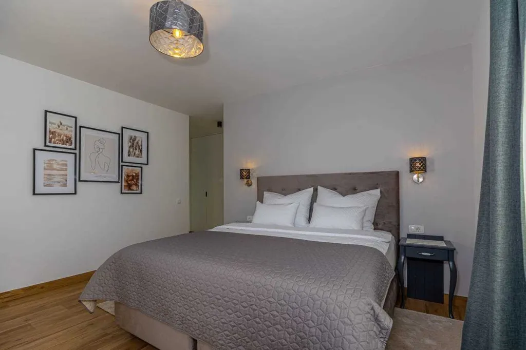 Bribir Villa for Up to 10 Guests with 5 En-Suites