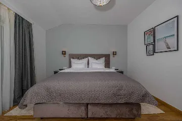 Bribir Villa for Up to 10 Guests with 5 En-Suites