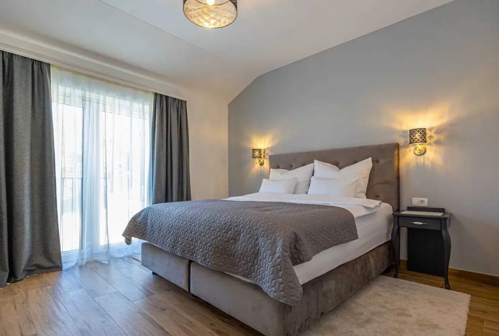 Bribir Villa for Up to 10 Guests with 5 En-Suites