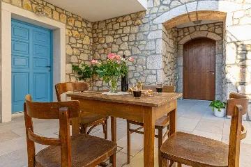 Bribir Villa for Up to 10 Guests with Pools