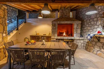 Bribir Villa for Up to 10 Guests with Pools