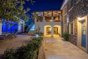 Bribir Villa for Up to 10 Guests with Pools