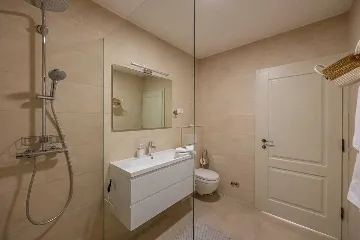 Bribir Villa for Up to 10 Guests with Pools