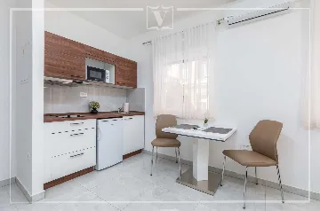 1-Bedroom Apartment in Pula for 2 Guests