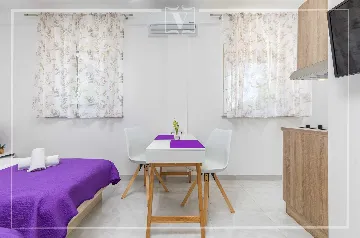 Studio in Pula for Up to 2 Guests