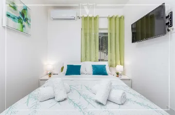 Studio Apartment in Pula (Quiet City Center)