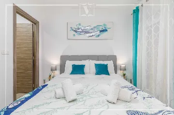 Pula Studio Apartment for 2 with Private Terrace