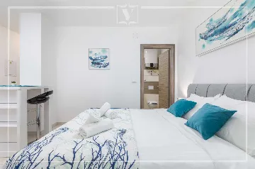 Pula Studio Apartment for 2 with Private Terrace