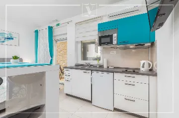 Pula Studio Apartment for 2 with Private Terrace