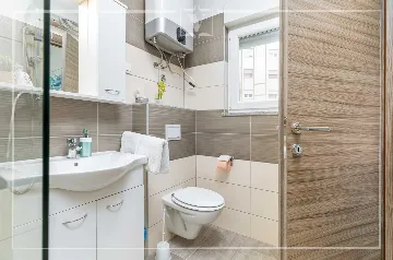 Pula Studio Apartment for 2 with Private Terrace