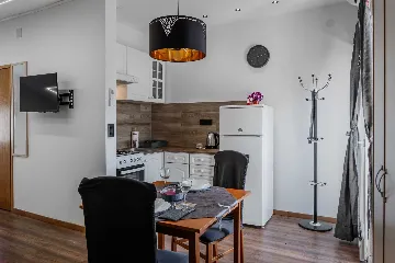 Studio Apartment in Vir for 2–3 Guests