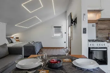 Studio Apartment in Vir for 2–3 Guests