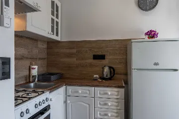 Studio Apartment in Vir for 2–3 Guests