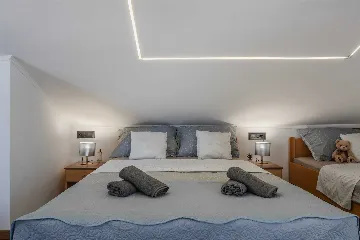 Vir Studio Apartment for 3–4 with Balcony