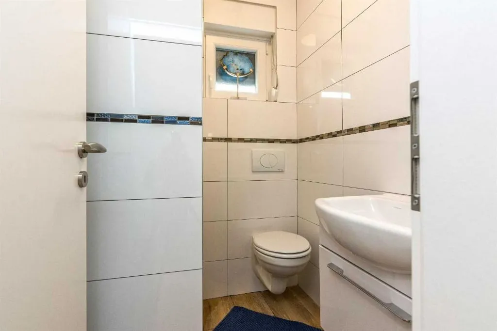 3-Bedroom Villa with Private Pool in Vir
