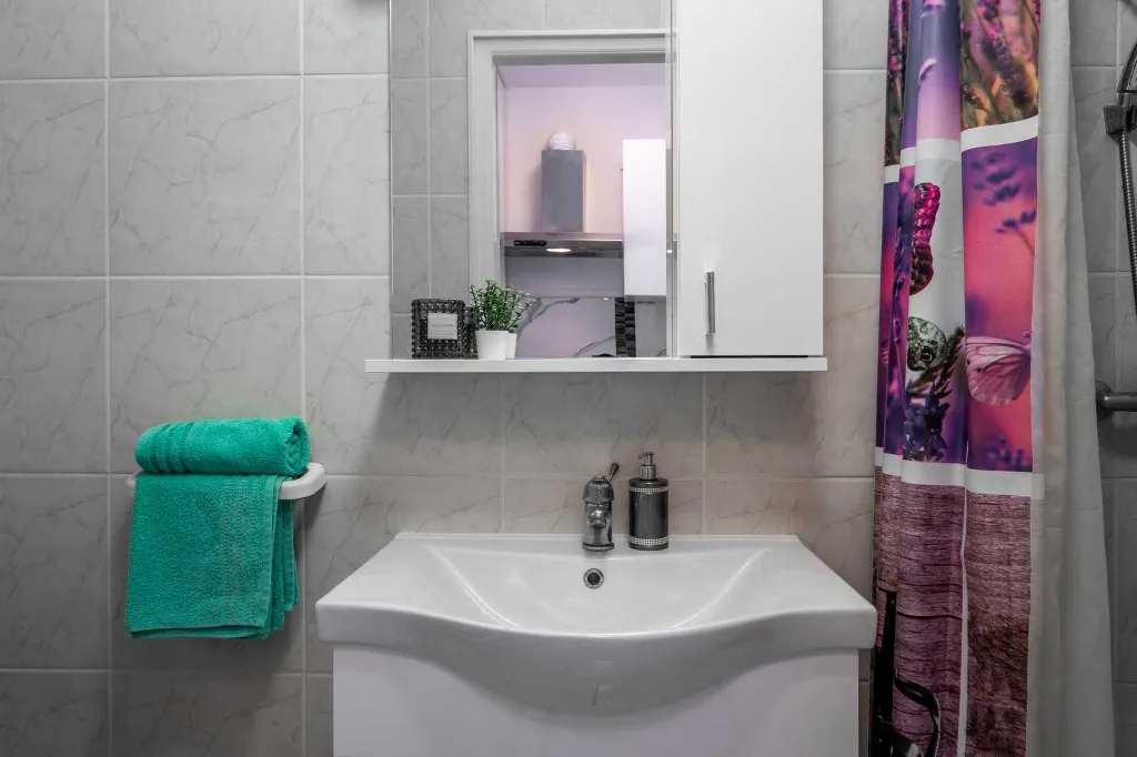 1-Bedroom Air-Conditioned Apartment in Vir