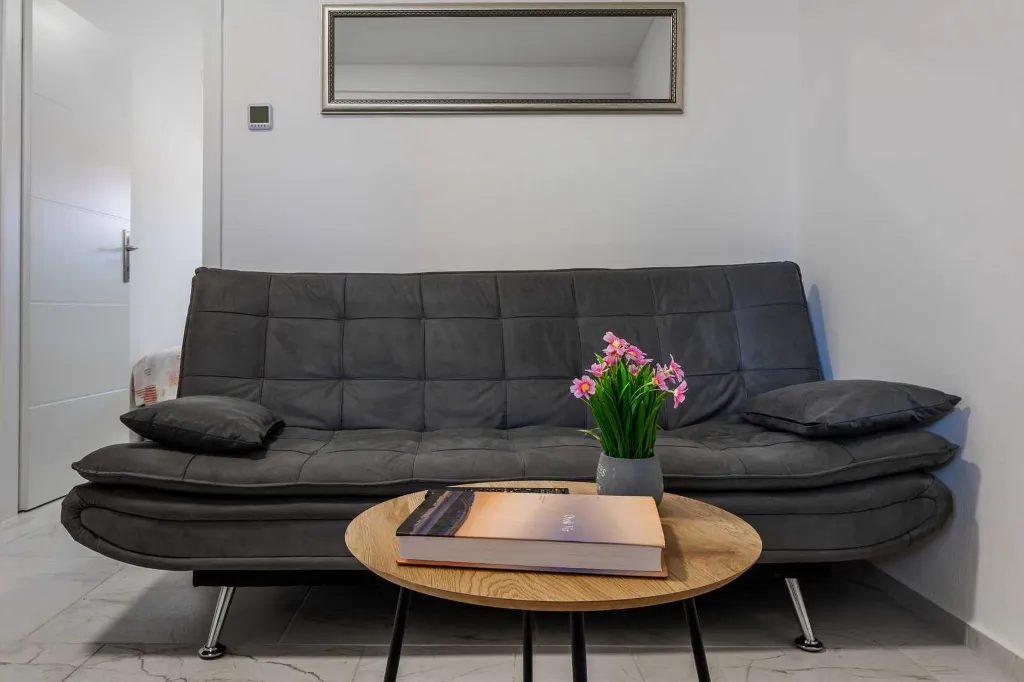 2-Bedroom Apartment in Vir, 200 m to Beach