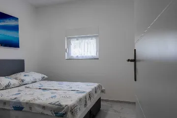 2-Bedroom Apartment in Vir, 200 m to Beach