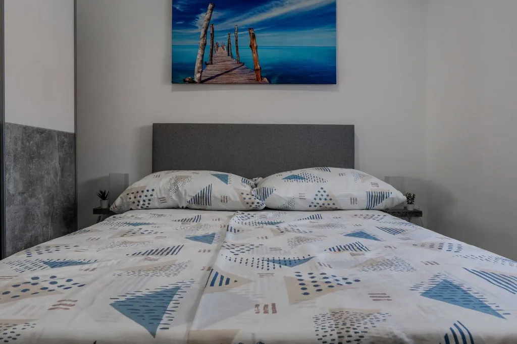 2-Bedroom Apartment in Vir, 200 m to Beach
