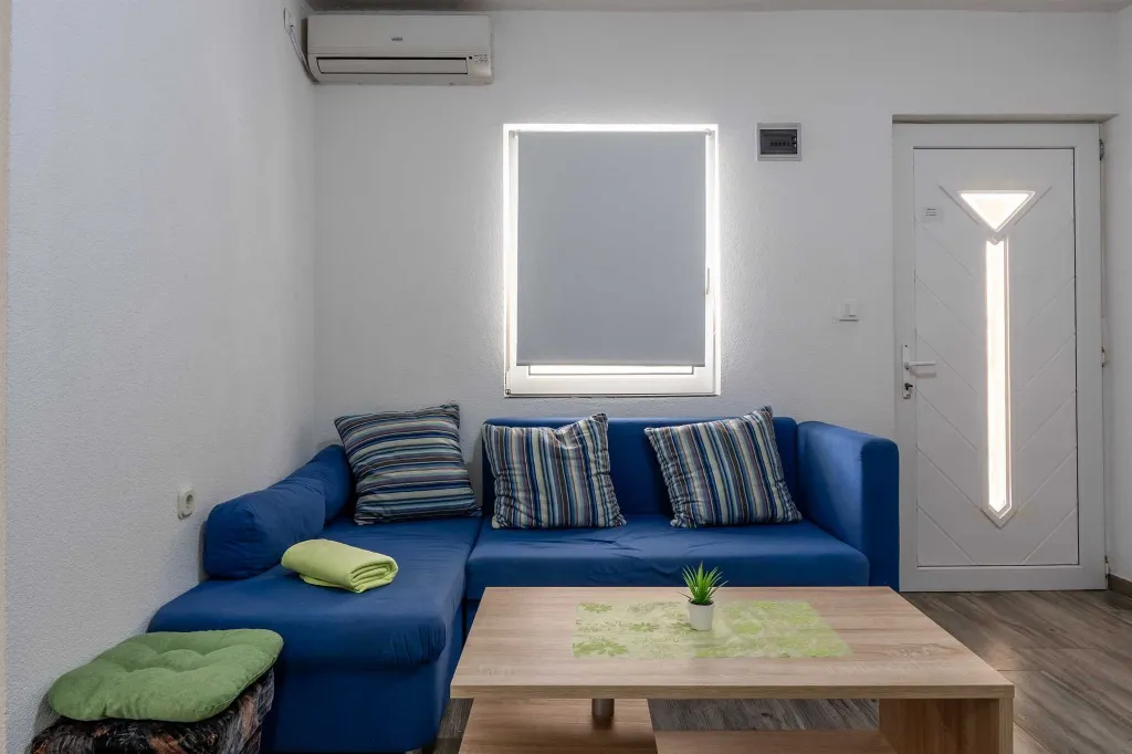 Apartment in Vir for 4 Guests, near Prezida Beach