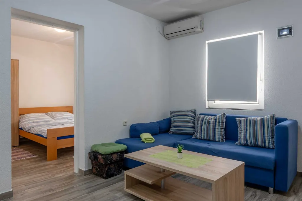 Apartment in Vir for 4 Guests, near Prezida Beach