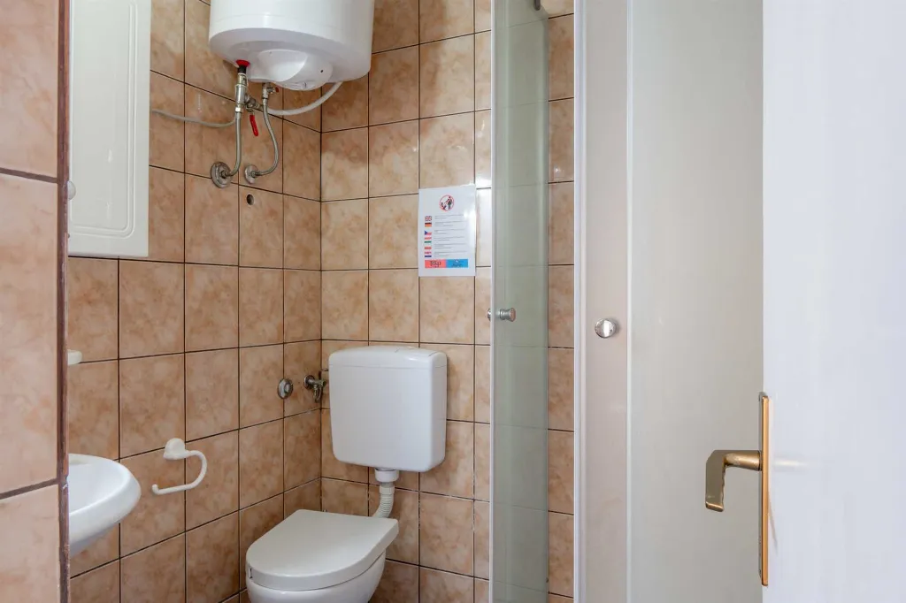 Apartment in Vir for 4 Guests, near Prezida Beach