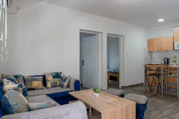 Apartment in Vir for 4 Guests with Terrace