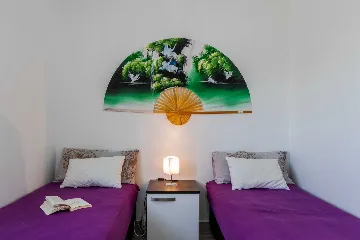 Newly Renovated 3-Bedroom Apartment in Vir