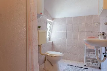 Beachfront Apartment with Sea-View Balcony in Vir