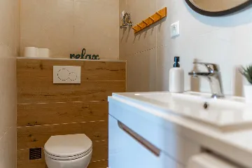 Vir Apartment for 6–7 Guests with Sea-View Balcony