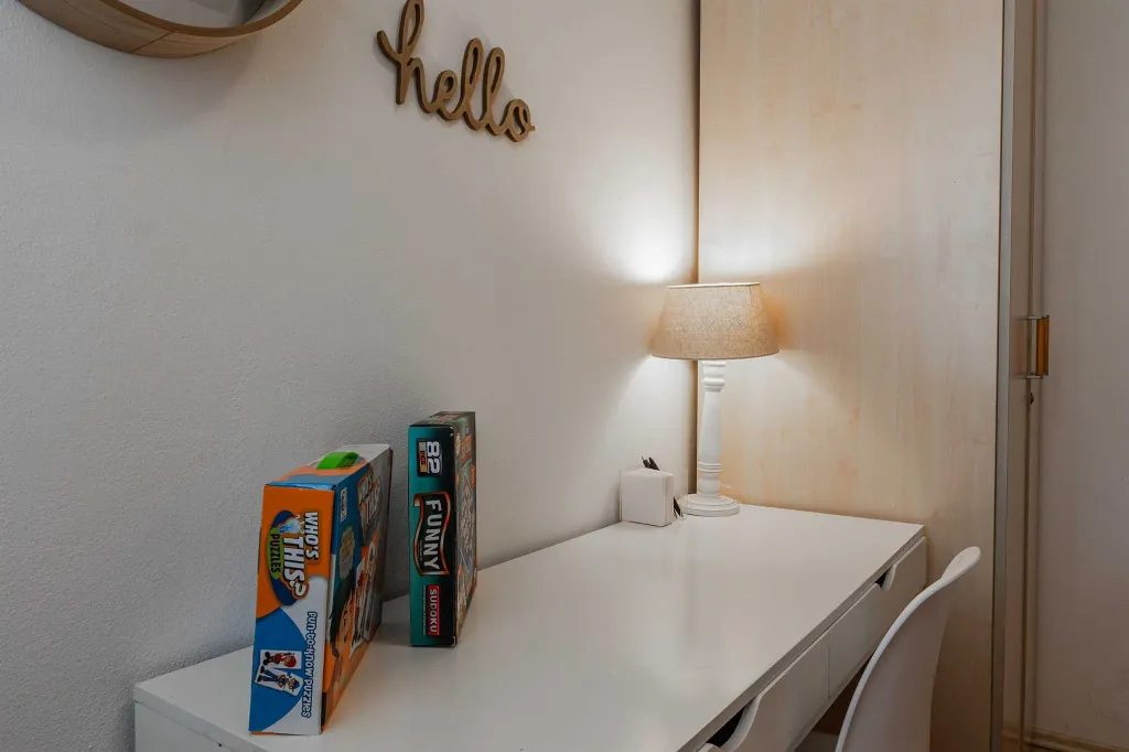 Zadar Newly Renovated 3-Bedroom Apartment with Balcony