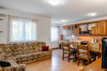 Vir Apartment for 4–5 Guests with 2 Bedrooms