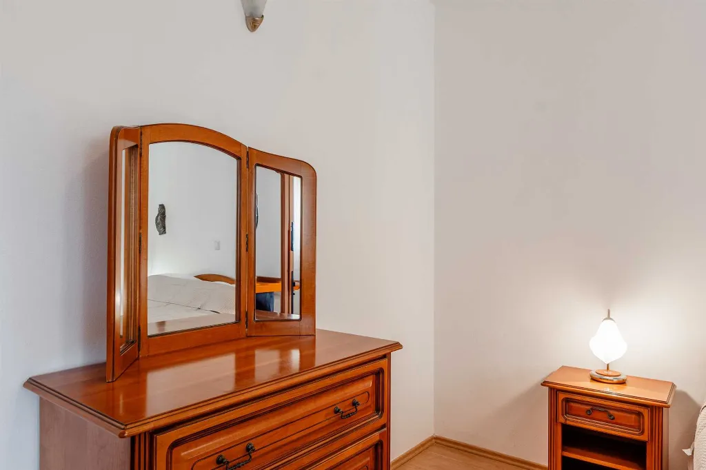 Vir Apartment for 4–5 Guests with 2 Bedrooms