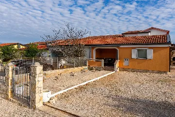 Two-Bedroom Apartment in Vir (Straža) with Terrace